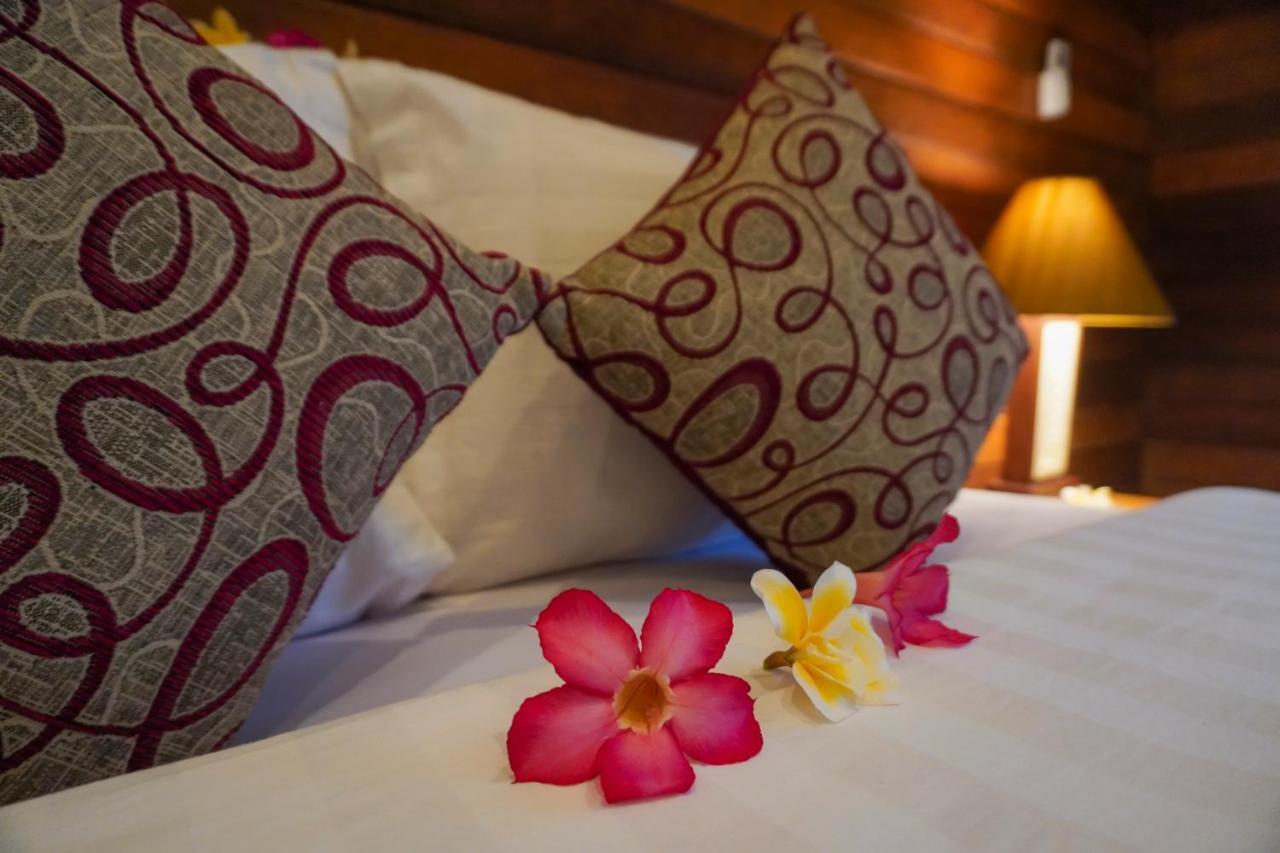 Отель Karang Agartha Lembongan Экстерьер фото